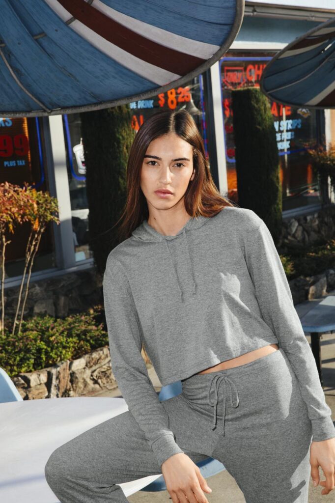 WOMEN'S TRI-BLEND CROPPED HOODIE - Slika 3