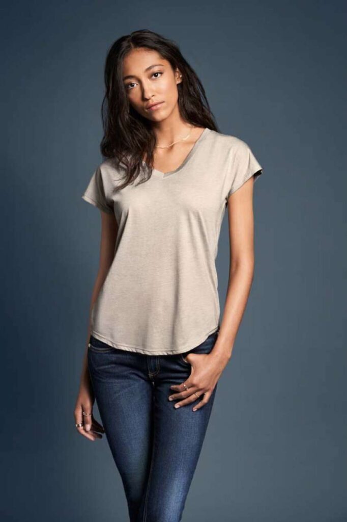 WOMEN'S TRI-BLEND V-NECK TEE - Slika 6
