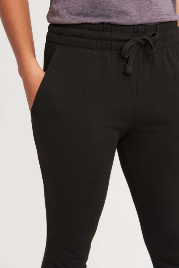 TAPERED TRACK PANT