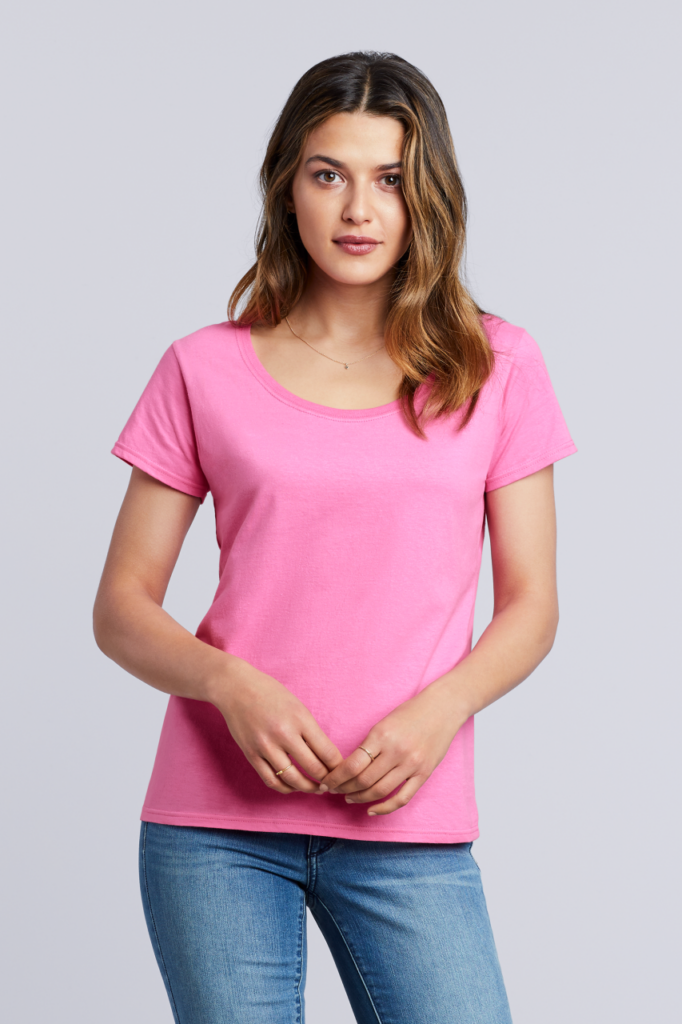 SOFTSTYLE® LADIES' DEEP SCOOP T-SHIRT - Slika 3