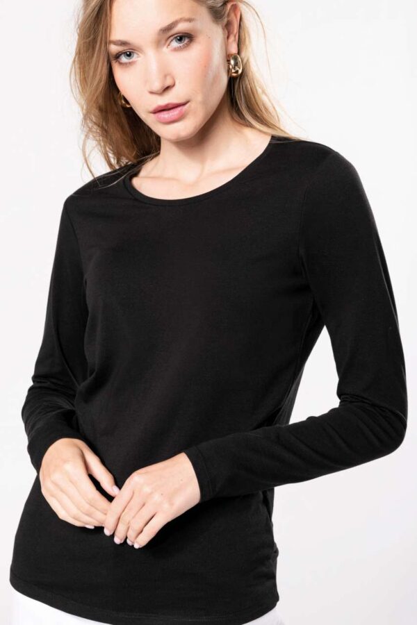 LADIES LONG-SLEEVED CREW NECK T-SHIRT