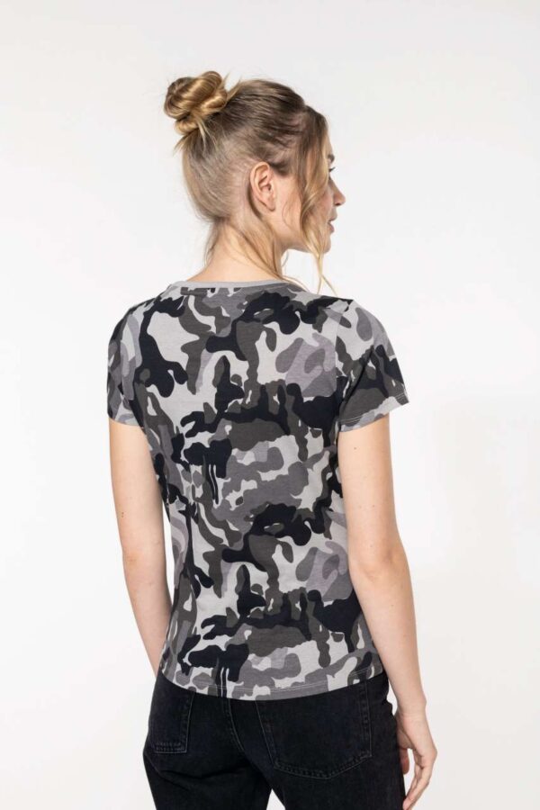 LADIES' SHORT-SLEEVED CAMO T-SHIRT