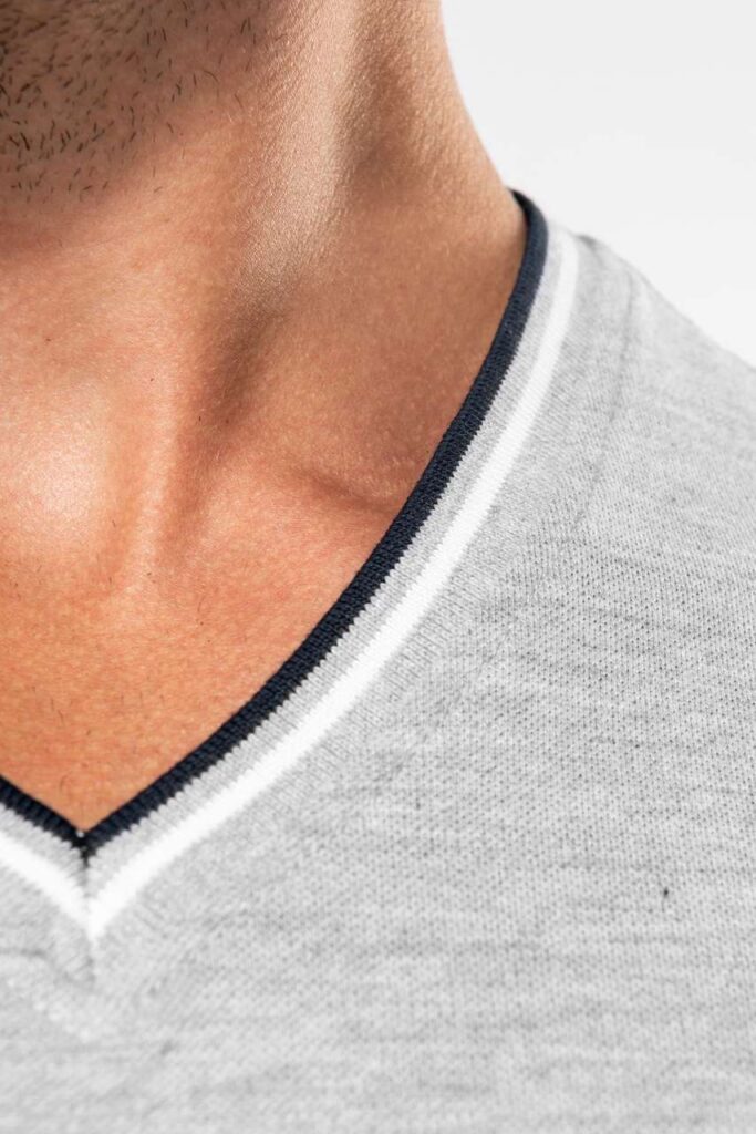 MEN'S PIQUÉ KNIT V-NECK T-SHIRT - Slika 5