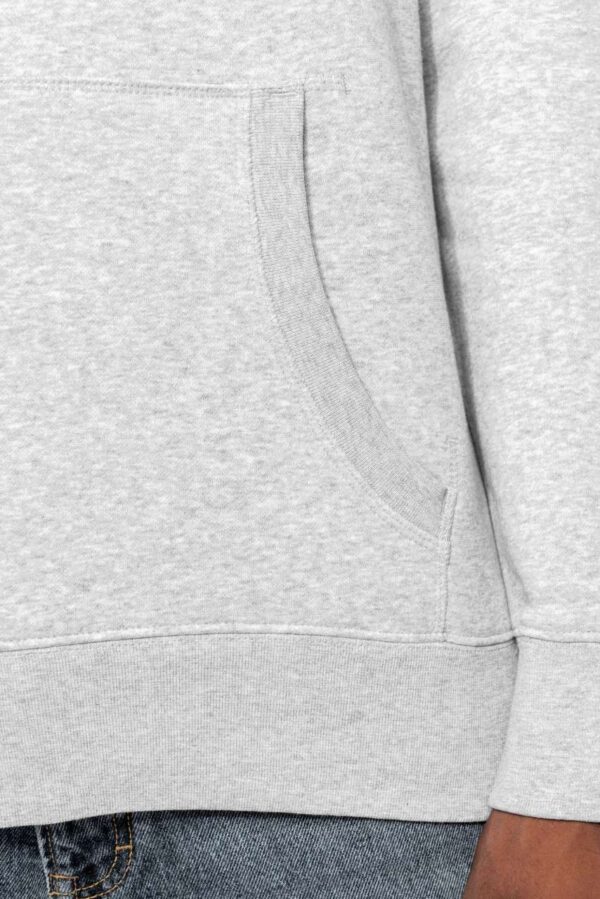 HOODED SWEATSHIRT