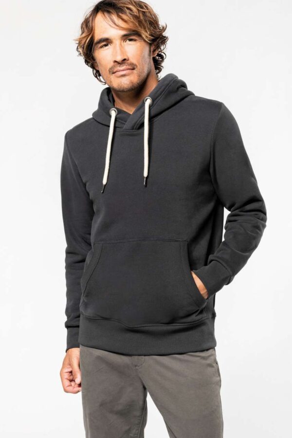 HOODED SWEATSHIRT