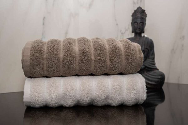 PREMIUM TOWEL