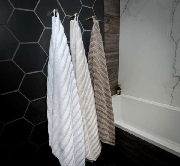 PREMIUM TOWEL